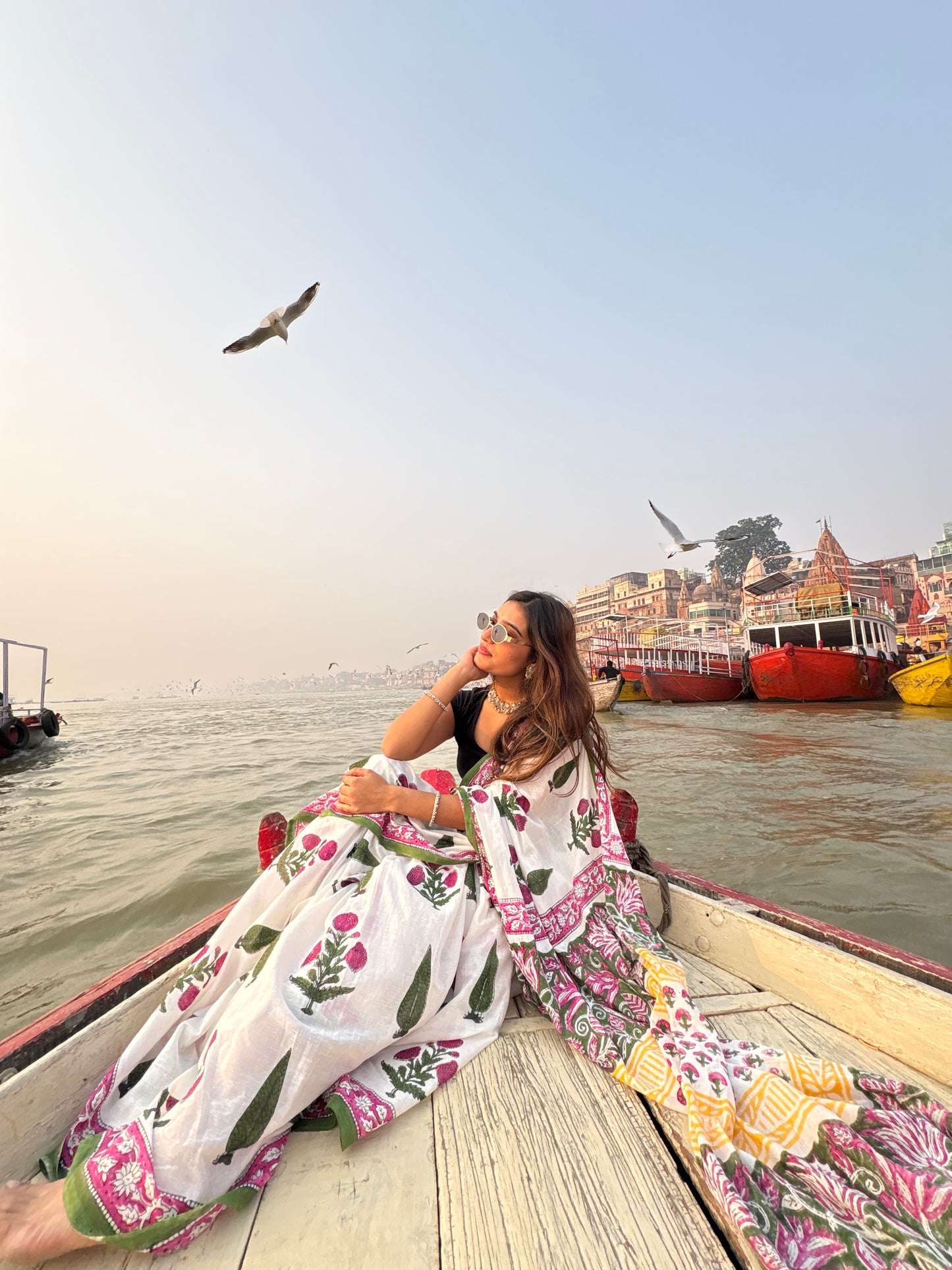 White Mul Cotton Saree – Pure Bloom