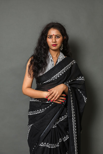 Mul Cotton Saree