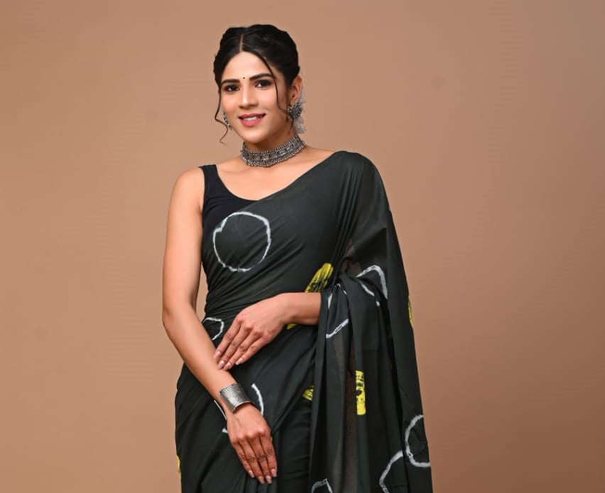 Mul Cotton Saree