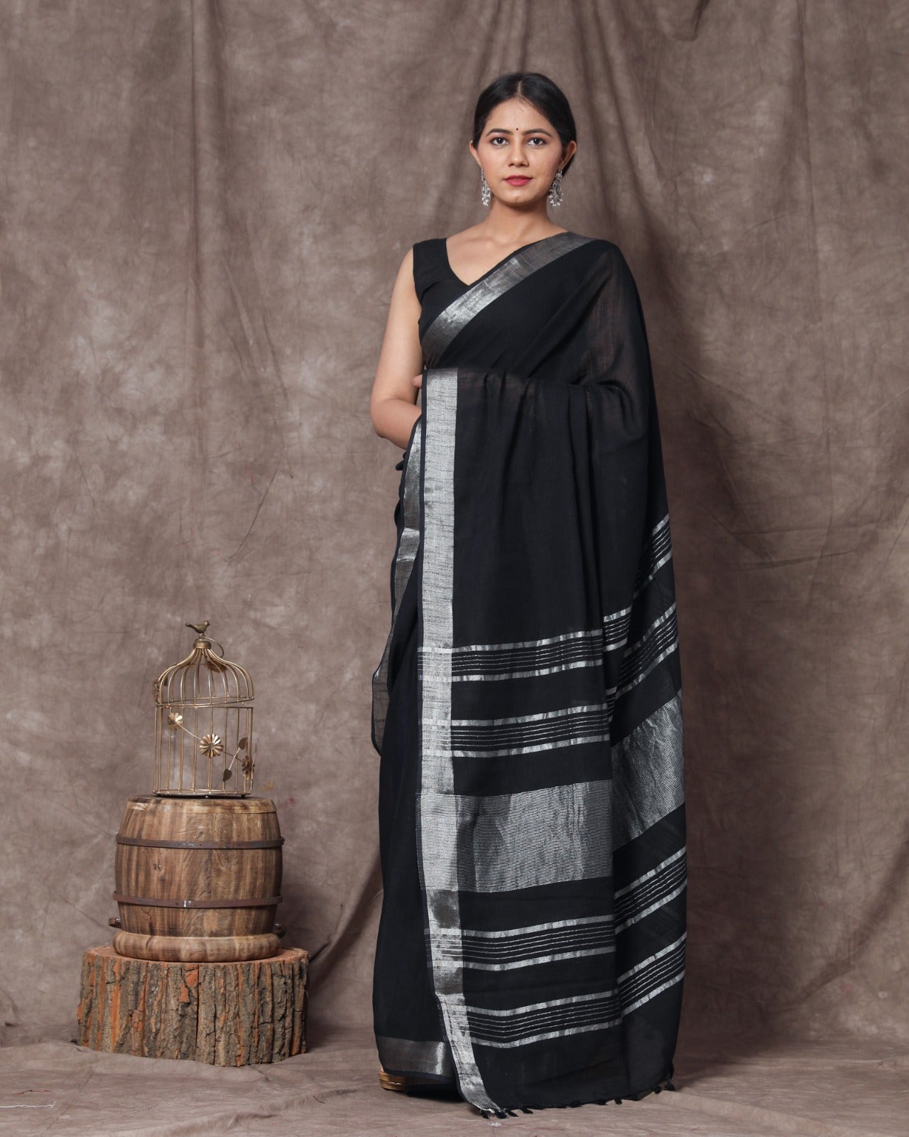 Plain Linen Saree