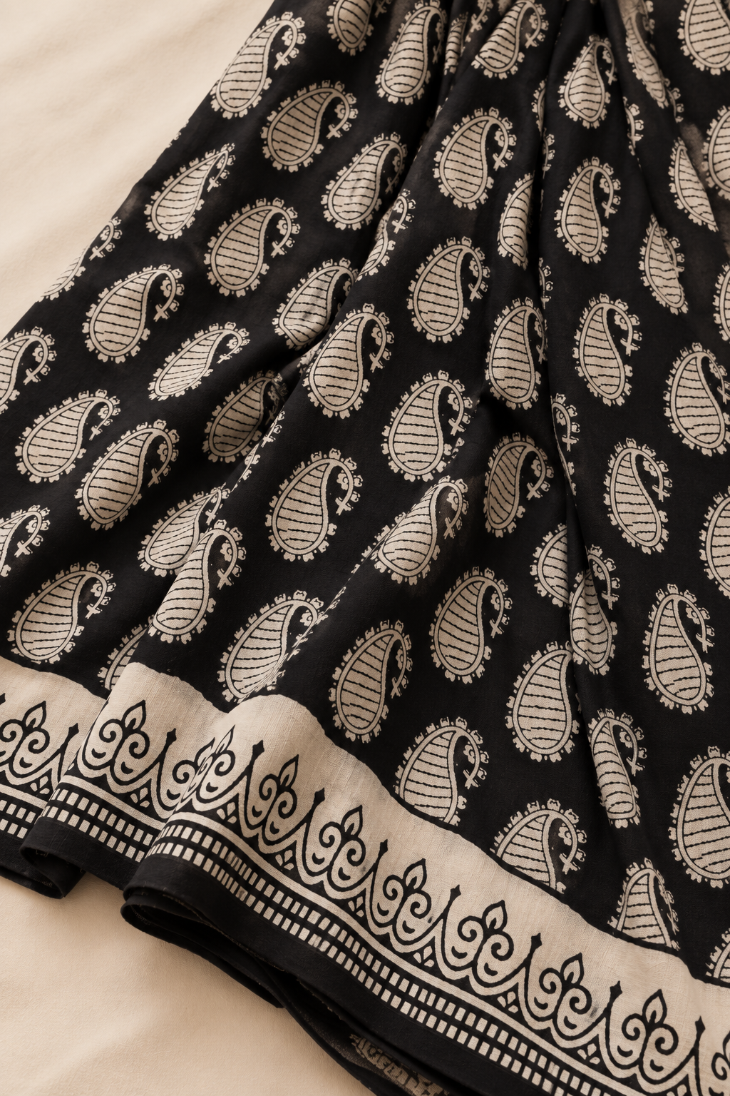 Black White Buti Handblock Mul Cotton Saree