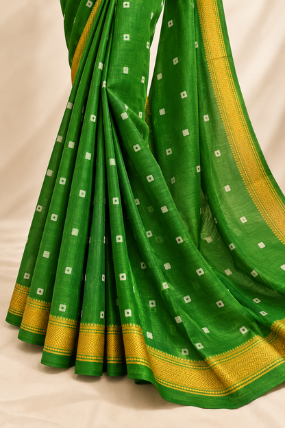Green Handblock Maheshwari Silk Saree With Golden Border