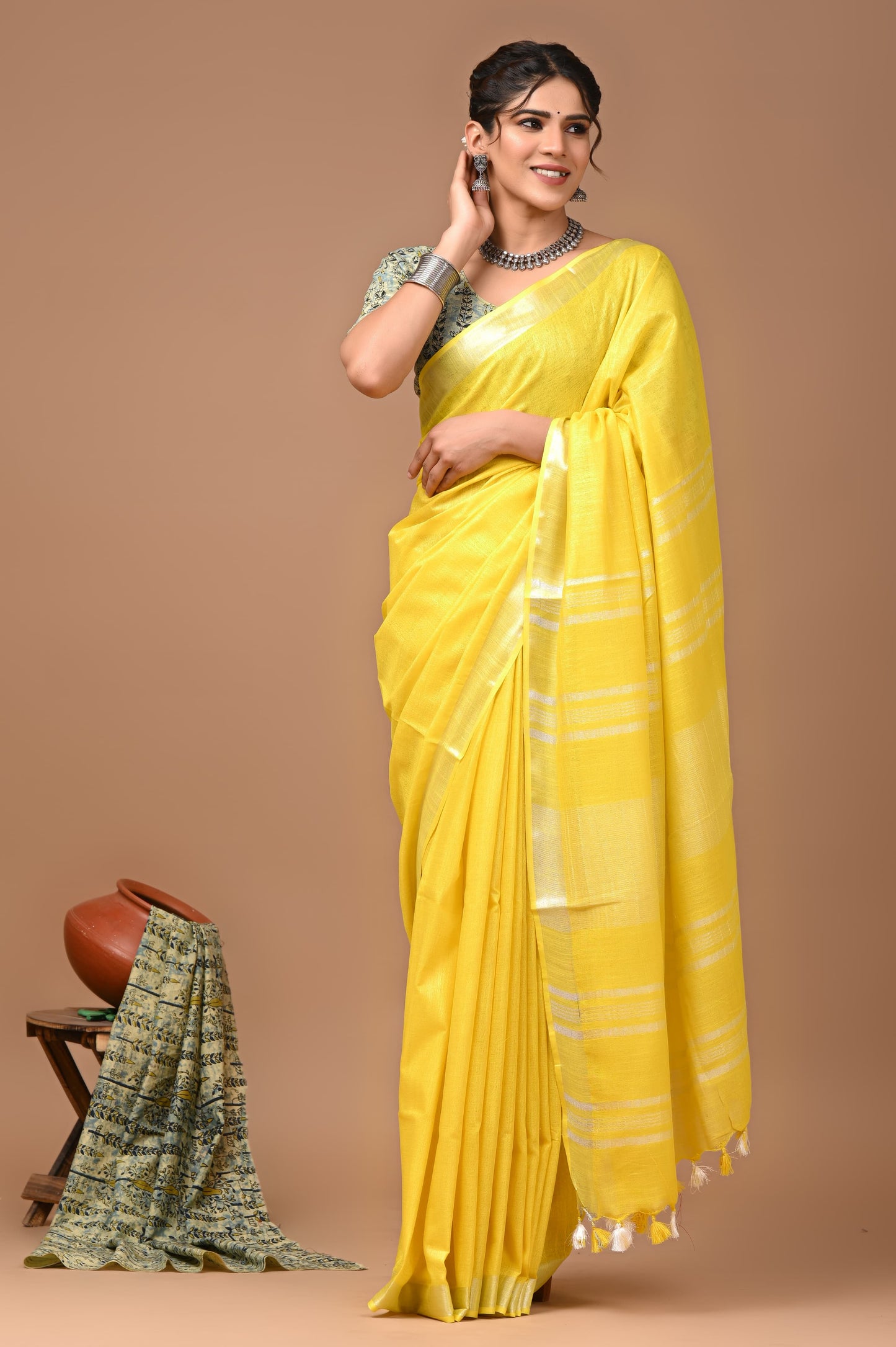 Plain Linen Saree