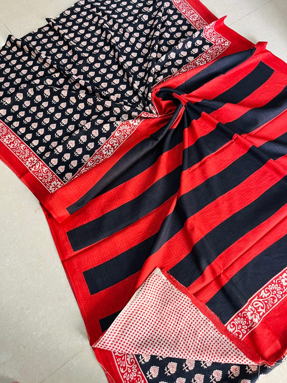 Mul Cotton Saree