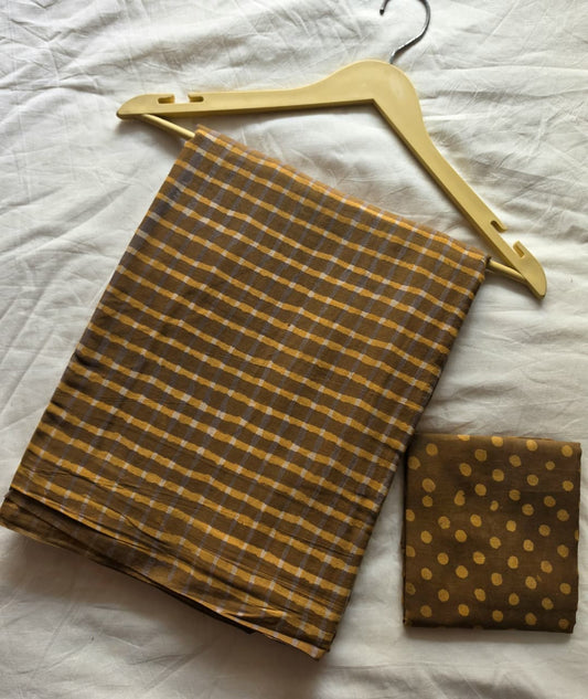 Mustard Brown Gingham Checks Mul Cotton Saree